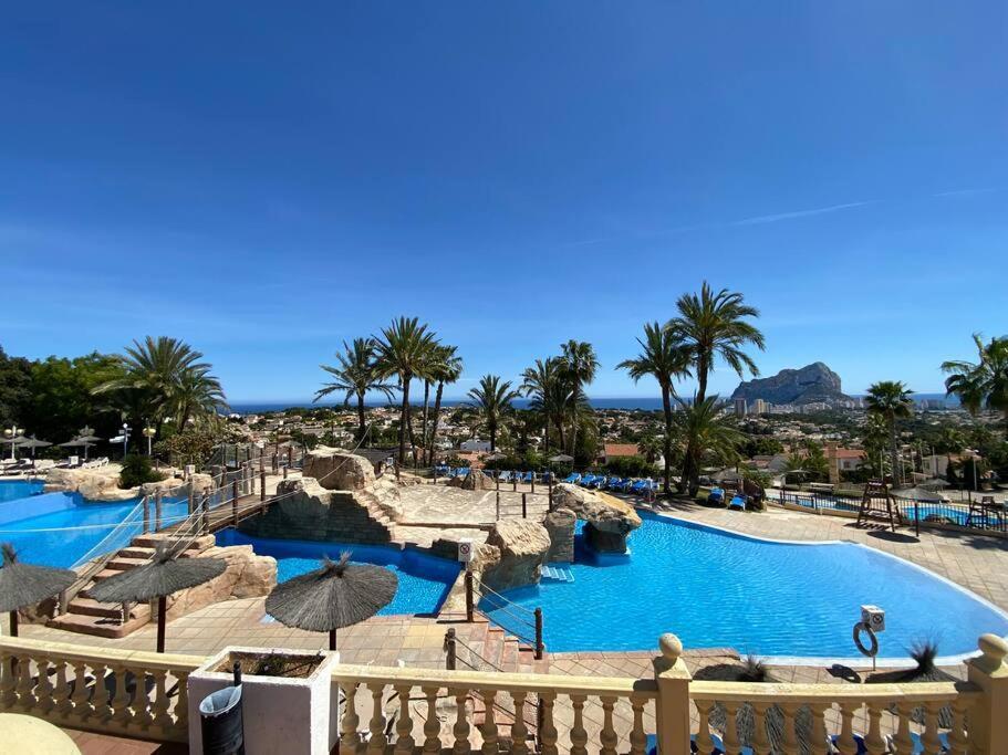 Flamingo Apartment - Imperial Park - Sea View, 6 Pools, Terrace カルプ エクステリア 写真