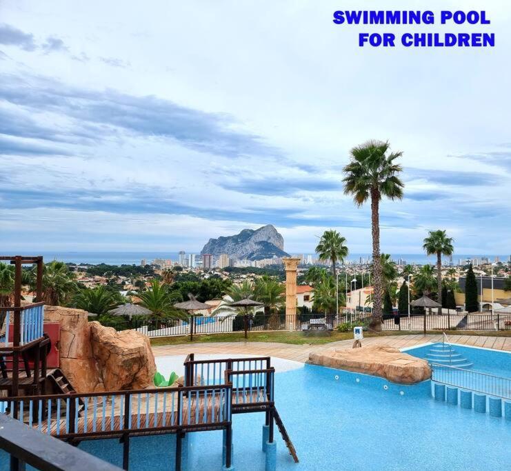 Flamingo Apartment - Imperial Park - Sea View, 6 Pools, Terrace カルプ エクステリア 写真
